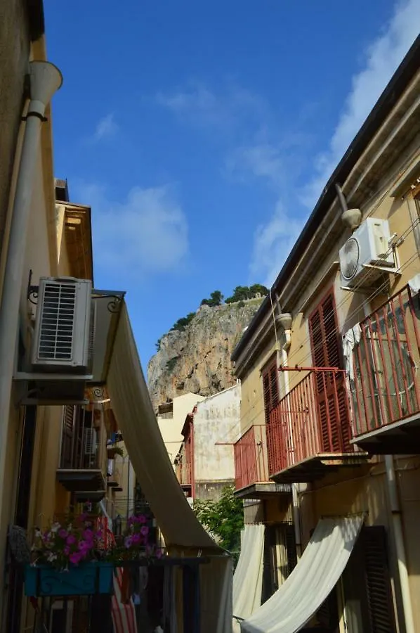 I Colori al Mare Appartamento Cefalù 0*,